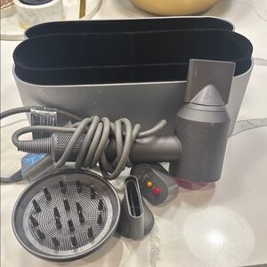 Dyson Supersonic Hair Dryer in Gray and Pink